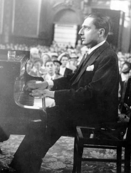Photo of pianist Dinu Lipatti performing at the Besancon Festival in 1950